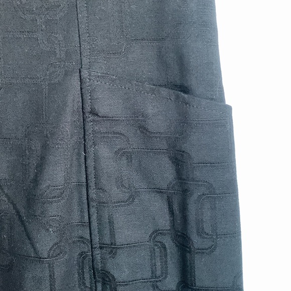 Atelier Black Two Piece Cropped Blazer and Sleeveless Dress with Pockets - Picture 8 of 13